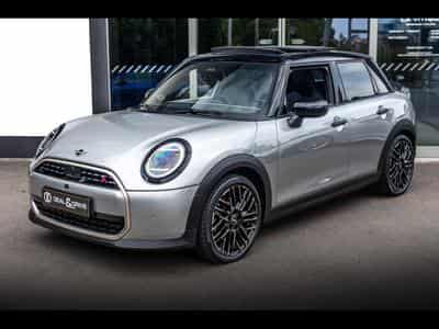 Mini Cooper S 5 PORTES AUTO FAVOURED TRIM - PACK XL - MELTING SILVER III (2025) - Photo 8