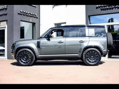 Land-Rover Defender 110 V8 P635 MHEV OCTA AWD EDITION ONE - FAROE GREEN - FULL S (2025) - Photo 2
