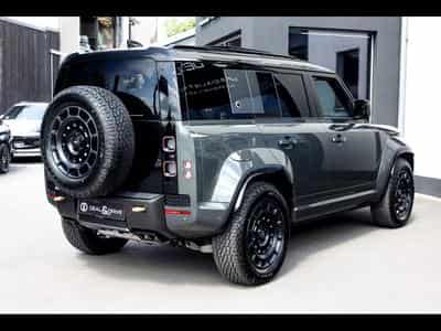 Land-Rover Defender 110 V8 P635 MHEV OCTA AWD EDITION ONE - FAROE GREEN - FULL S (2025) - Photo 8