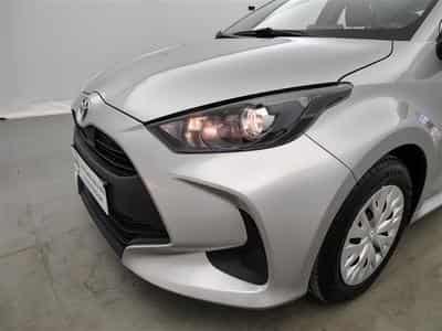 Toyota Yaris 1.5i VVT-i Hybrid E-CVT CARPLAY / CLIM (2025) - Photo 15