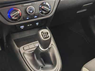 Hyundai i10 1.0i First Edition *CARPLAY/CLIM/JA15* (2023) - Photo 12