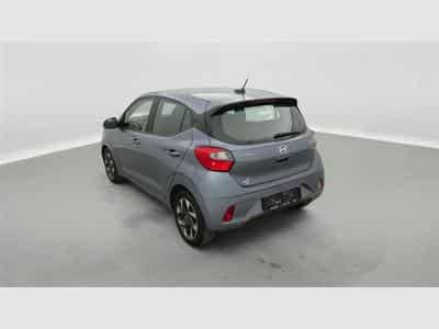 Hyundai i10 1.0i First Edition *CARPLAY/CLIM/JA15* (2023) - Photo 2