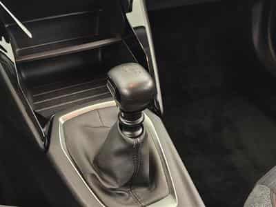 Peugeot 2008 1.2 PureTech Active NAVI/PDC (2020) - Photo 12