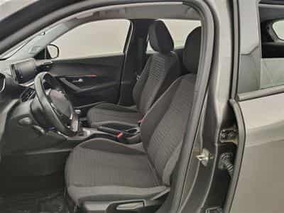 Peugeot 2008 1.2 PureTech Active NAVI/PDC (2020) - Photo 7