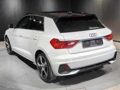 Audi A1 A1 SPORTBACK 30 TFSI S-LINE S-TRONIC CARPLAY ECLAIRAGE AMBIA (2023) - Photo 4