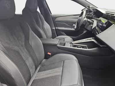 Peugeot 308 1.2 Hybrid e-DSC6 145 GT (2026) - Photo 15
