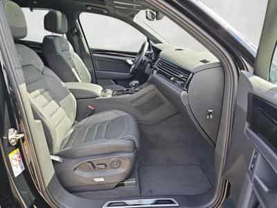 VW Touareg 3.0 TDI 210 kW 4Motion R-Line (2026) - Photo 10