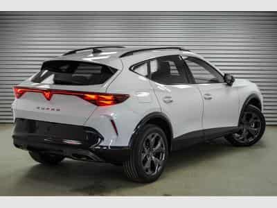 Cupra Formentor 1,5 eTSI DSG (2026) - Photo 3
