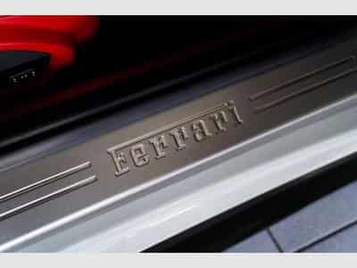 Ferrari F12 Berlinetta Berlinetta *Einzelstück *Carbon *Lift *22 * (2015) - Photo 13