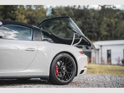 Porsche 911 Targa 4 GTS Gris Craie Rare – 1ère Main – Porsche Approved (2018) - Photo 5