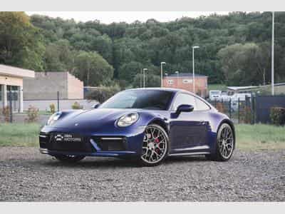 Porsche 911 Carrera 4S - SportDesign – Toit Carbone – Bleu Gentiane – Ap (2019) - Photo 2