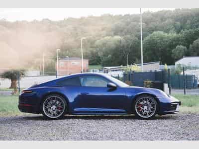 Porsche 911 Carrera 4S - SportDesign – Toit Carbone – Bleu Gentiane – Ap (2019) - Photo 5