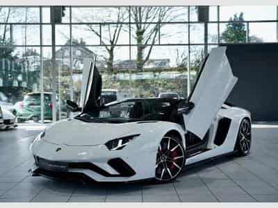 Lamborghini Aventador S Roadster *2.H *Carbon* LIFT* Dt.Fzg* (2019) - Photo 1