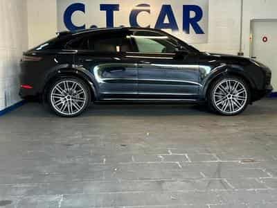 Porsche Cayenne Coupe S /VOLL /panorama /AHK (2020) - Photo 2
