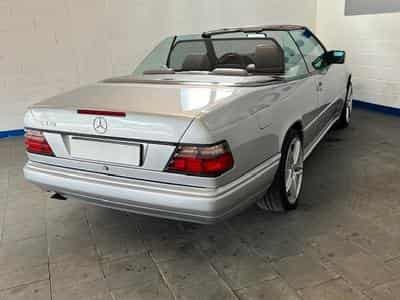 Mercedes E 320 AMG Line -  W124 (1995) - Photo 5