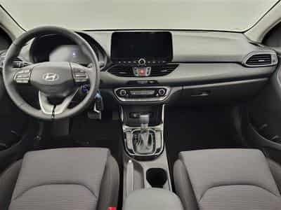 Hyundai i30 Combi 1.0 T-GDi DCT Twist NAVI / FULL LED / CAMERA (2026) - Photo 8