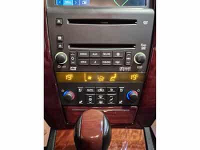 Cadillac STS 4.6 V8 HEAD UP BOSE CUIR NAVI EUROPA COC (2010) - Photo 11