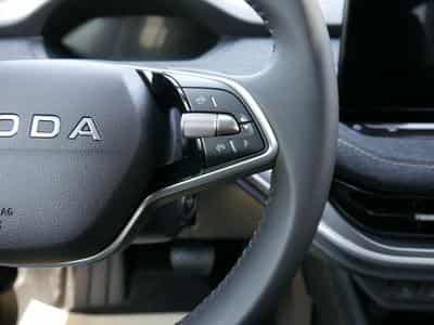 Skoda Elroq 60*ACC*PDC*LED*SHZ*KAMERA*TEMPOMAT*KLIMA*SMARTLINK*EL-HECKKL (2026) - Photo 14
