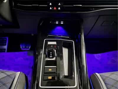 VW Golf R 2.0 TSI 320 4MOTION HARMAN KARDON IQ-LIGHT NAVI (2022) - Photo 9