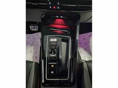 VW Golf GTI 2.0 TSI 300 CLUBSPORT BLACK STYLE HEAD UP HARMAN KARDON (2023) - Photo 11