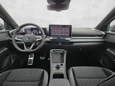 VW T-Roc 1.5 eTSI 110 kW R-Line (2026) - Photo 11