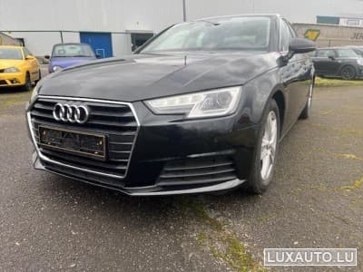 Audi A4 S-LINE (2017) - Photo 1