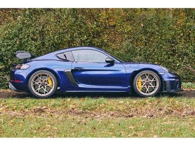 Porsche Cayman GT4 RS Weissach (2023) - Photo 1