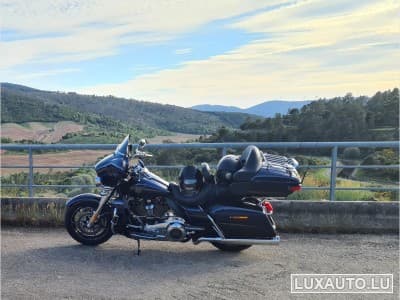 Harley-Davidson FLH Moto semi nova de garagem, com muito pouco uso, com apenas 1 (2018) - Photo 1