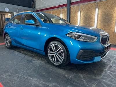BMW 118 IA Business Edition Automatique (2023) - Photo 1