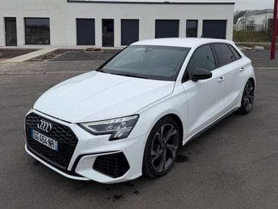 Audi A3 S-line (2022) - Photo 1