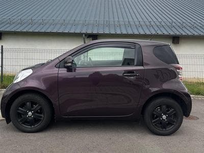 Toyota iQ (2010) - Photo 1