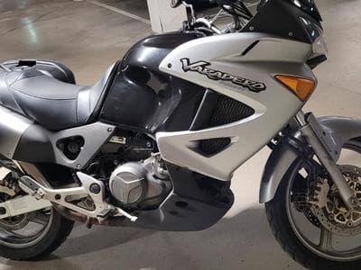 Honda Varadero XL 1000 SD02 (2003) - Photo 1