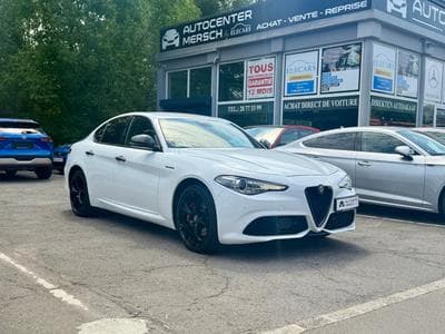 Alfa-Romeo Giulia 2.0 Turbo 280 AT Q4 Veloce (2019) - Photo 1
