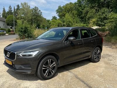 Volvo XC60 D4 (2020) - Photo 1