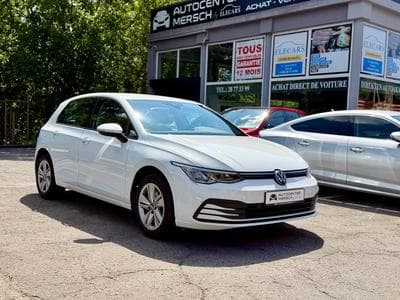 VW Golf VIII 1.0 eTSI 110 Life (2022) - Photo 1