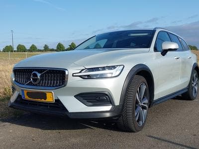 Volvo V60 V60 Cross Country D4 AWD Geartronic (2019) - Photo 1