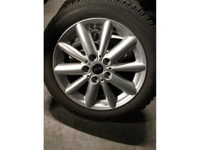 Jantes et pneus – 16" - Photo 1