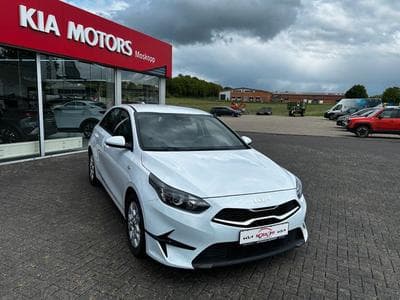 Kia Ceed Ceed 1,0 T Edition 7 Emotion Kamera SHZ Car Play (2022) - Photo 1