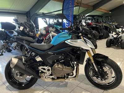 QJmotor SRK 550 (2026) - Photo 1