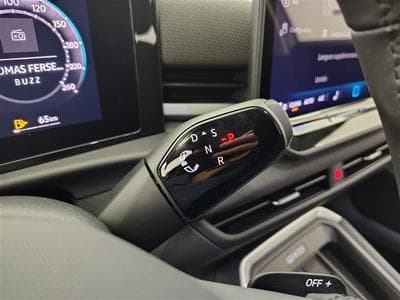 VW T-Roc 1.5 TSI 150cv DSG Life CARPLAY / FULL LED / CAMERA / JA 17" (2026) - Photo 1