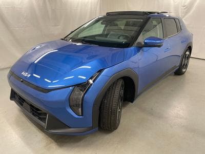 Kia EV4 Earth (2026) - Photo 1
