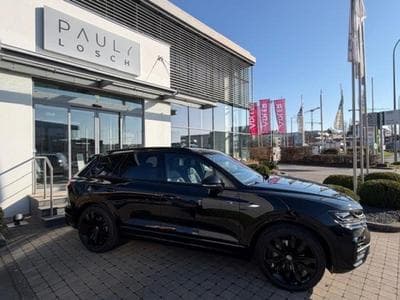 VW Touareg R-LINE (2022) - Photo 1