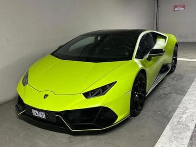 Lamborghini Huracán (2021) - Photo 1