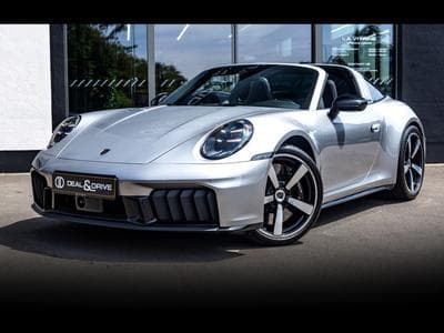 Porsche 911 .2 911 TARGA 4 GTS PDK - GT-SILVER (2025) - Photo 1