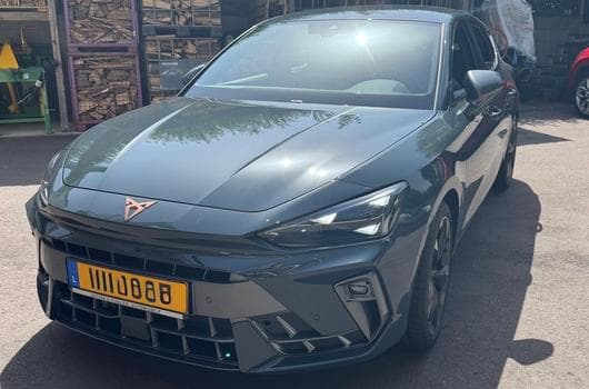 Cupra Leon (2025) - Photo 3