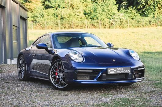 Porsche 911 Carrera 4S - SportDesign – Toit Carbone – Bleu Gentiane – Ap (2019) - Photo 12
