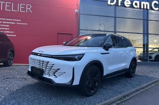 Baic X75 1.5 TURBO AUTO FULL OPTIONS (2026) - Photo 6