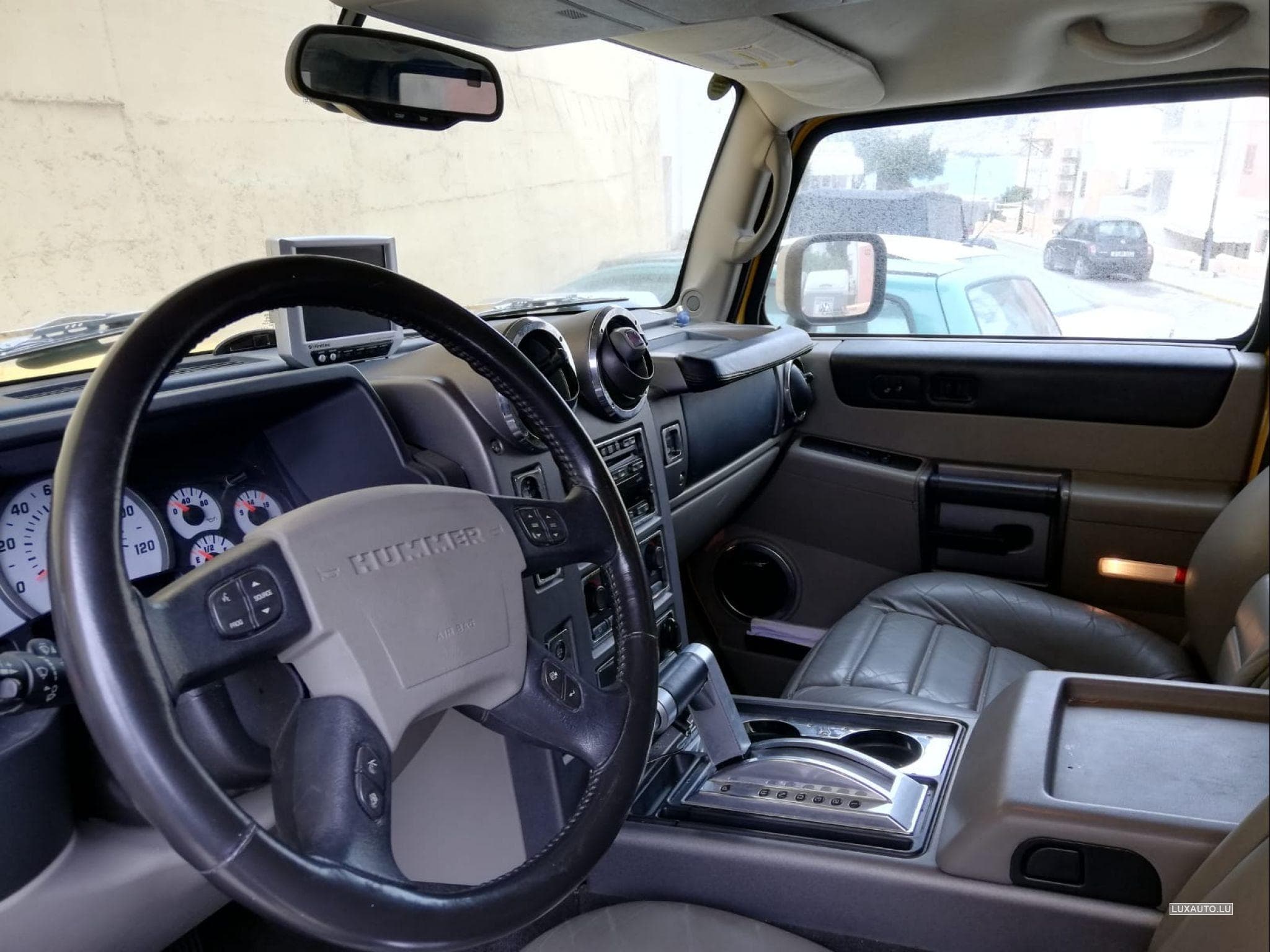 Hummer H2 6.0 Auto. (2002) - Photo 3