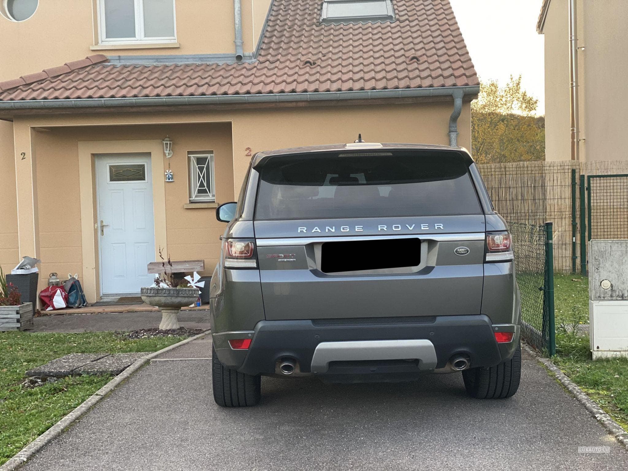 Land-Rover Range Rover Sport 4.4 SDV8 HSE Auto. (2015) - Photo 2