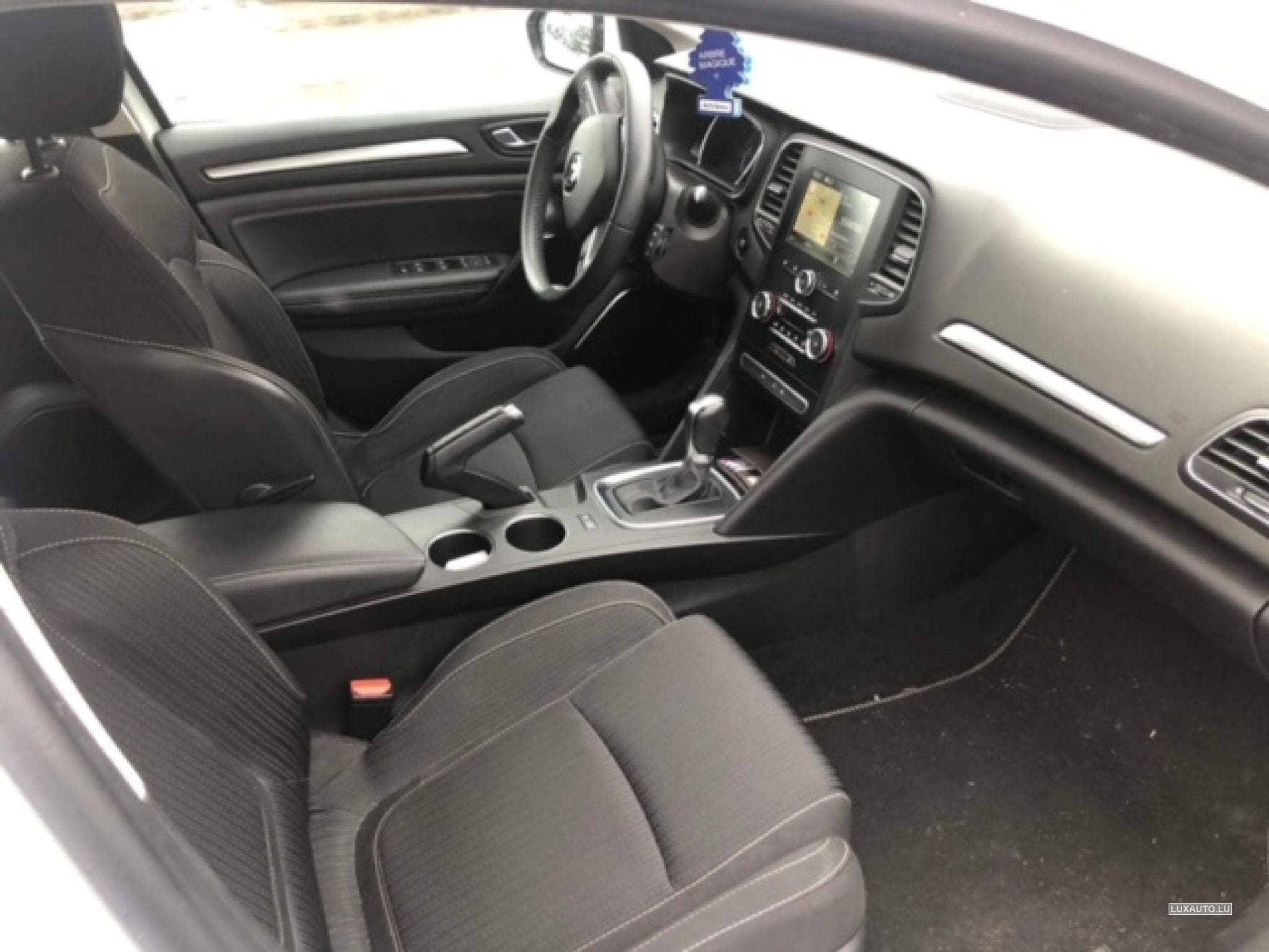 Renault Megane 1.5 dCi 115 Intens EDC (2019) - Photo 3